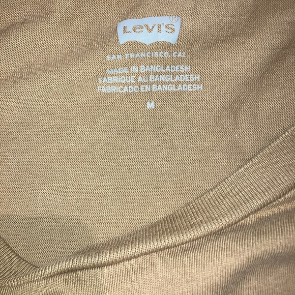Levi’s t-shirt - Picture 3 of 3
